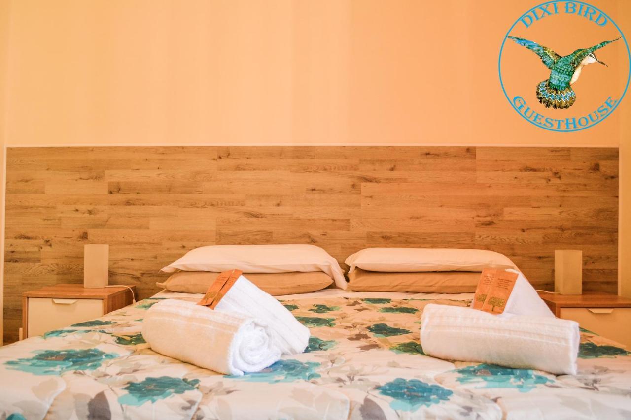Dixi Bird Guesthouse Рим Екстериор снимка